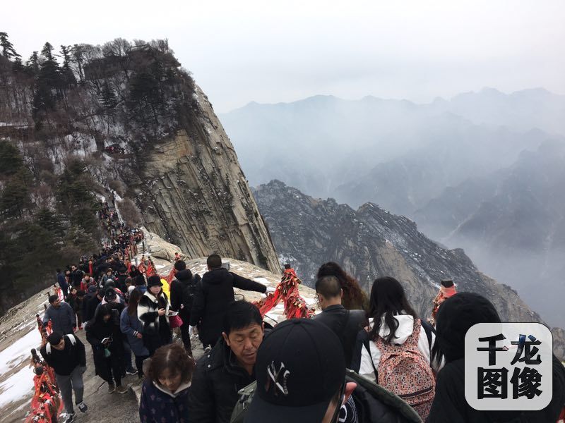 华山最新动态，揭开神秘面纱下的壮丽景色与重大进展揭秘